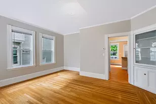 37 Thorndinke St, Beverly, MA 01915 - Photo 10