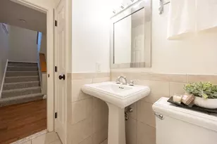 8 Fairway View Ln, Norton, MA 02766 - Photo 16