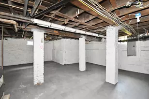 30 Laurel St, Holyoke, MA 01040 - Photo 30