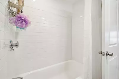 141 Hale St #2, Beverly, MA 01915 - Photo 16