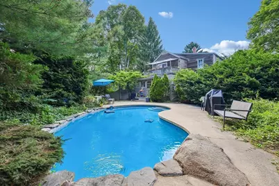 141 Hale St #2, Beverly, MA 01915 - Photo 24