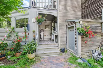 141 Hale St #2, Beverly, MA 01915 - Photo 22