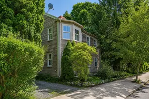 141 Hale St, Beverly, MA 01915 - Photo 1