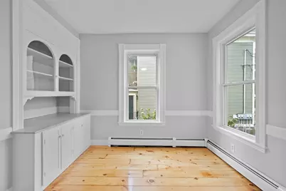 24 Village St #1, Marblehead, MA 01945 - Photo 8
