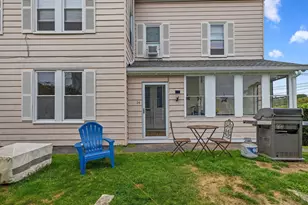 24 Village St, Marblehead, MA 01945 - Photo 28