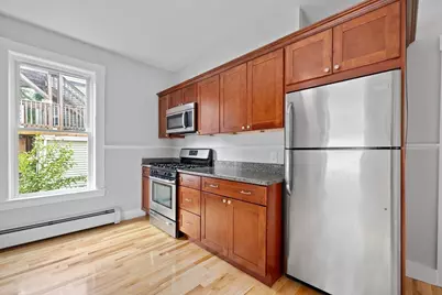 24 Village St #1, Marblehead, MA 01945 - Photo 6