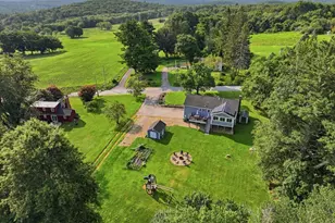 137 Ward St, North Brookfield, MA 01535 - Photo 2