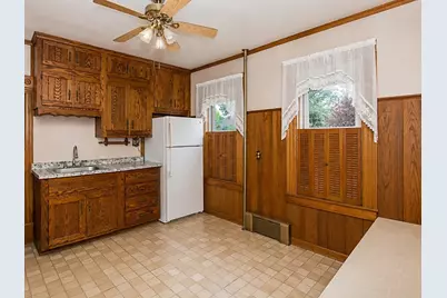 466 East Main Street, Chicopee, MA 01020 - Photo 16