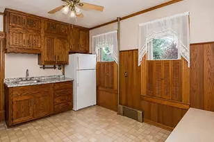 466 E Main St, Chicopee, MA 01020 - Photo 16