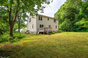 15 Thatcher Square, Brockton, MA 02302 - Photo 22