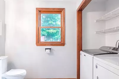 15 Thatcher Sq, Brockton, MA 02302 - Photo 10