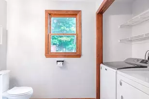 15 Thatcher Square, Brockton, MA 02302 - Photo 10
