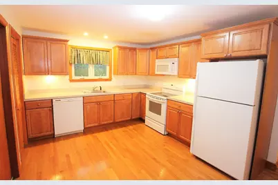 52 Westminster Ave #52, Watertown, MA 02472 - Photo 2