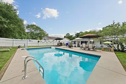35 Arnold St, Holbrook, MA 02343 - Photo 20