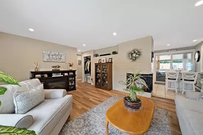 35 Arnold St, Holbrook, MA 02343 - Photo 10