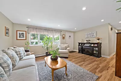 35 Arnold St, Holbrook, MA 02343 - Photo 8