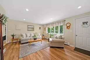 35 Arnold St, Holbrook, MA 02343 - Photo 10