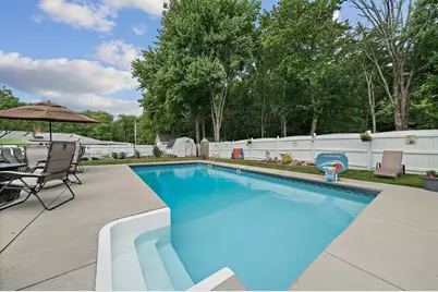 35 Arnold St, Holbrook, MA 02343 - Photo 22