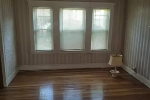 49 Webster St, Medford, MA 02155 - Photo 18