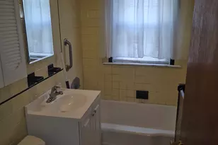 49 Webster St, Medford, MA 02155 - Photo 24