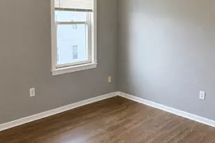 72 Pitman St, Fall River, MA 02723 - Photo 2