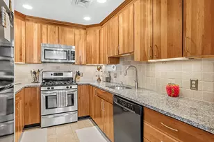 48 Kent St, Newburyport, MA 01950 - Photo 8