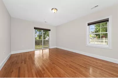 244 Main St #1, Medford, MA 02155 - Photo 6