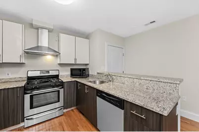 244 Main St #1, Medford, MA 02155 - Photo 2
