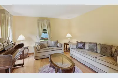 19 Jencks Road, Milford, MA 01757 - Photo 14