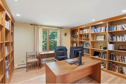 19 Jencks Road, Milford, MA 01757 - Photo 12