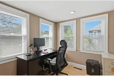 112 Stoughton St, Quincy, MA 02169 - Photo 14