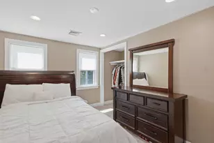 112 Stoughton St, Quincy, MA 02169 - Photo 32