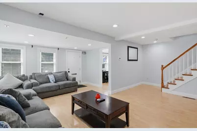 112 Stoughton St, Quincy, MA 02169 - Photo 10