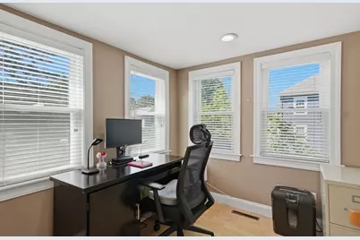 112 Stoughton St, Quincy, MA 02169 - Photo 14