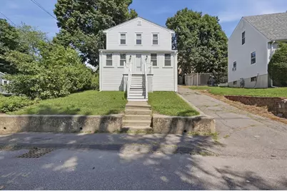 112 Stoughton St, Quincy, MA 02169 - Photo 36