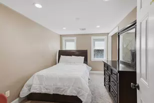 112 Stoughton St, Quincy, MA 02169 - Photo 30