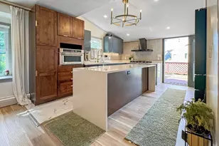 8 Greenhalge St, Medford, MA 02155 - Photo 10