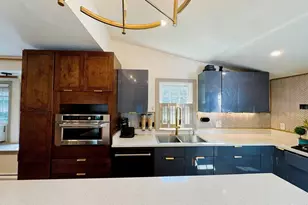 8 Greenhalge St, Medford, MA 02155 - Photo 28