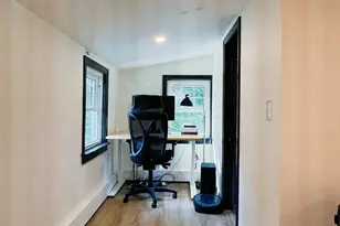 8 Greenhalge St, Medford, MA 02155 - Photo 24