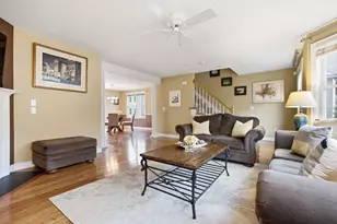 1975 Middlesex St, Lowell, MA 01851 - Photo 18