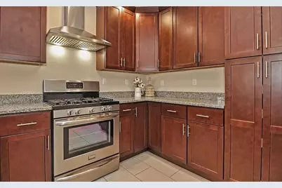 55 Cherry #2, Chelsea, MA 02150 - Photo 2