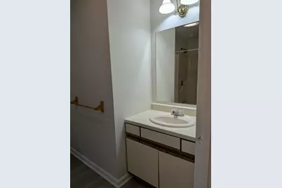34 Eastern Ave #L, Webster, MA 01570 - Photo 4