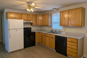 34 Eastern Ave, Webster, MA 01570 - Photo 2
