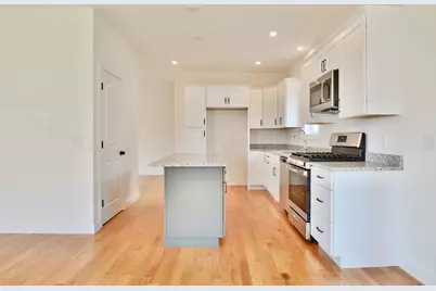 20B Crownshield #20B, Uxbridge, MA 01569 - Photo 6