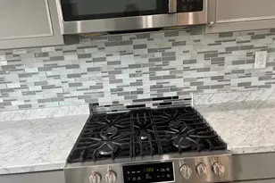 68 W Britannia St, Taunton, MA 02780 - Photo 2