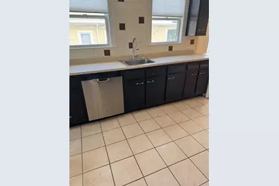 28 Early Ave #28, Medford, MA 02155 - Photo 8