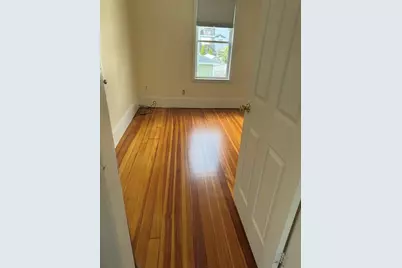28 Early Ave #28, Medford, MA 02155 - Photo 6