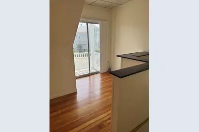 28 Early Ave #28, Medford, MA 02155 - Photo 2