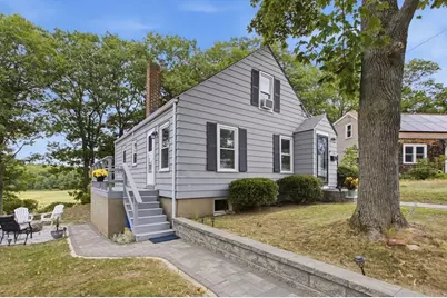 114 Clinton Rd, Weymouth, MA 02189 - Photo 2