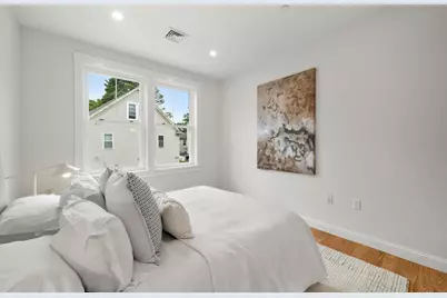9 Downer Ct #4, Boston, MA 02122 - Photo 20